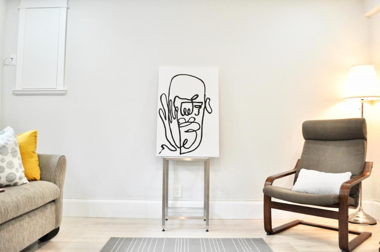Stylish 1 Bedroom Suite In North Vancouver 10 Mins Ski Bagian luar foto
