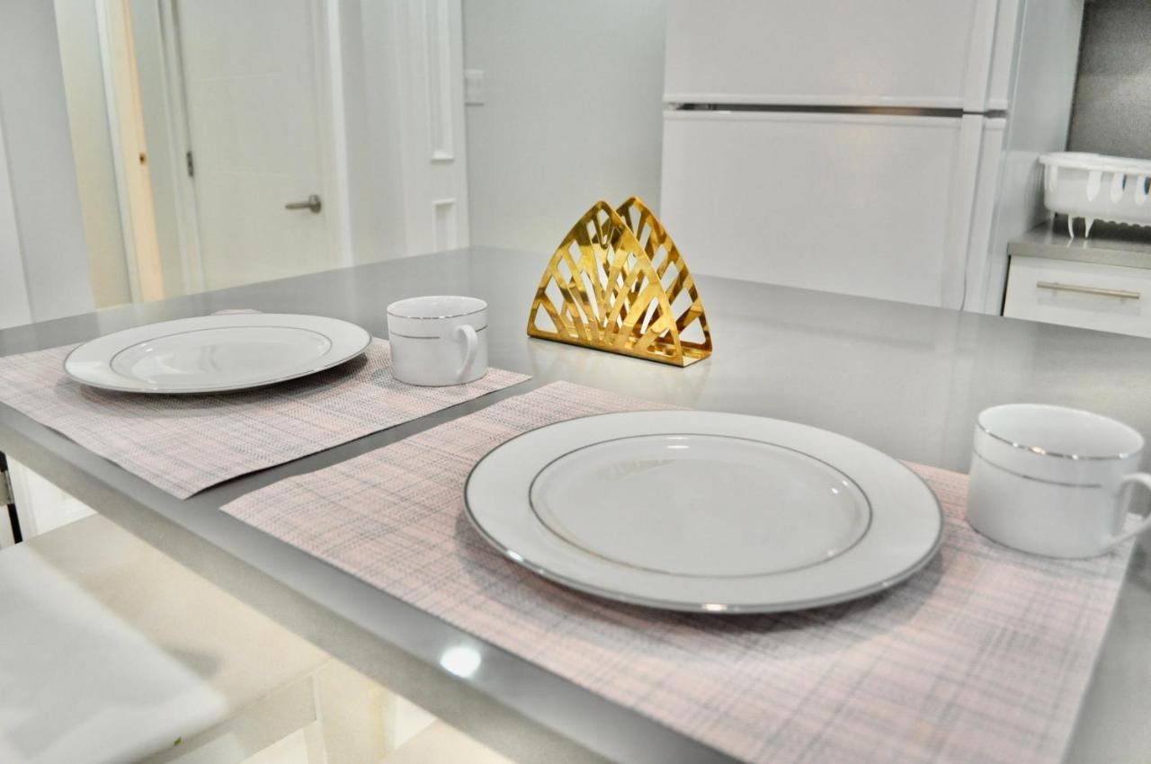 Stylish 1 Bedroom Suite In North Vancouver 10 Mins Ski Bagian luar foto